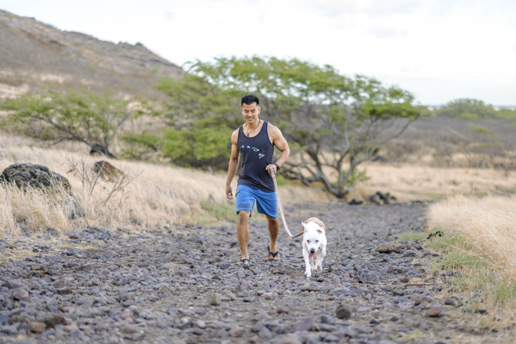 Allen Davis Hike Oahu Dog Photo shoot with Keri Nakahashi Photography